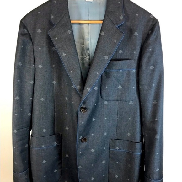 Gucci blazer. Bumble bee pattern. Runs small. Like a 42R - Picture 7 of 9